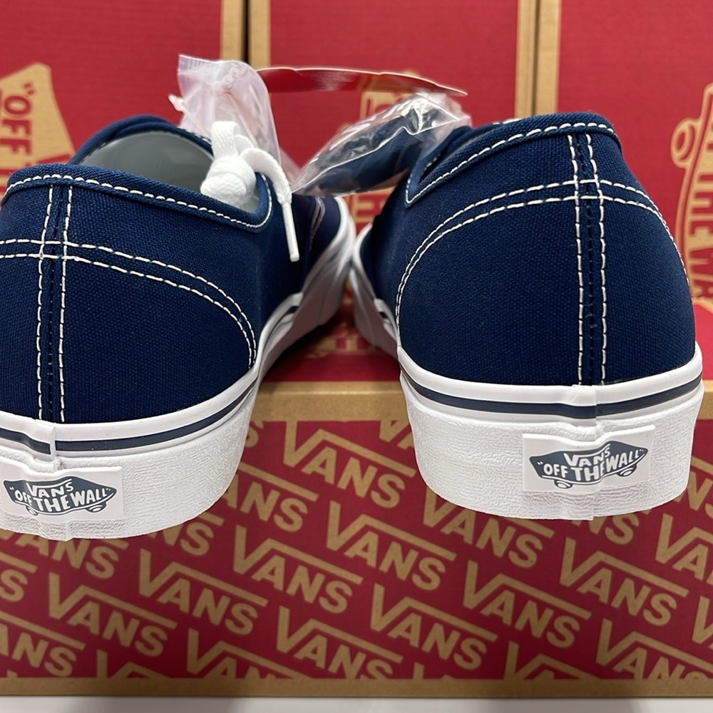 Vans WMNS Authentic (Angstrping) Dress blue/True White 
VN000EE332D
Sneakers - Picture 15 of 16